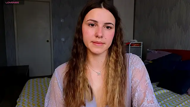 sophia euphoriaa online show from 05/04/26, 07:26