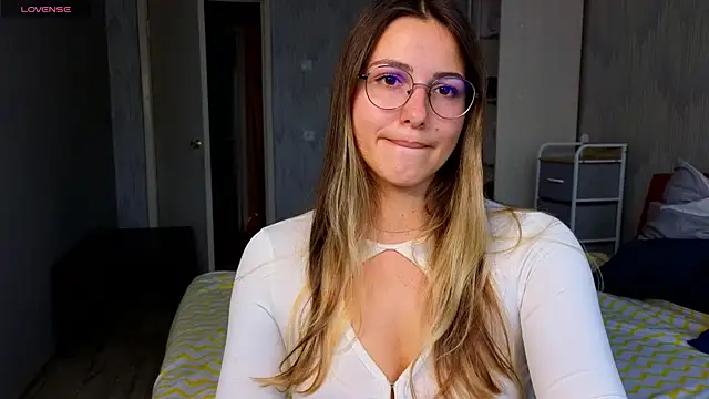 sophia euphoriaa online show from 06/29/26, 08:53