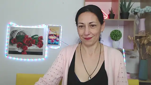 LiluGrants online show from 01/19/25, 01:21