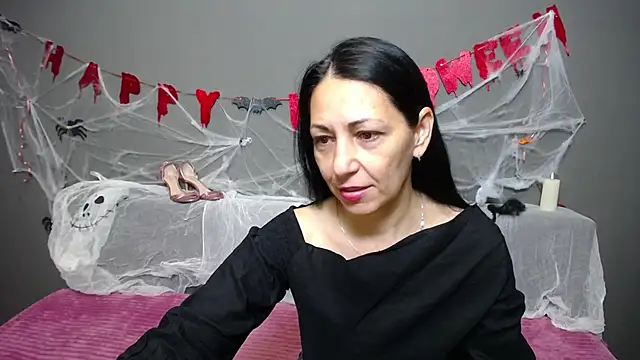 LiluGrants online show from 10/26/25, 07:09