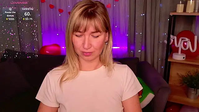 MilaBott online show from 02/13/25, 08:45