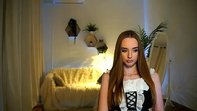 petitegonwiild online show from 01/08/25, 02:56