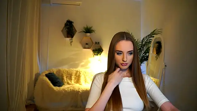 petitegonwiild online show from 01/23/25, 03:32