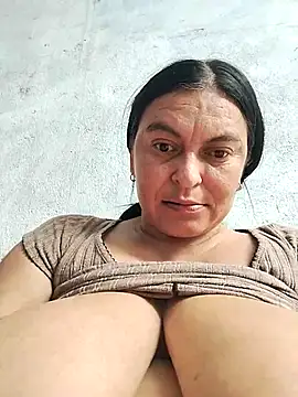 Horny-Mommy-Dirty online show from 10/25/25, 02:56