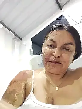 Horny-Mommy-Dirty online show from 12/19/25, 02:29