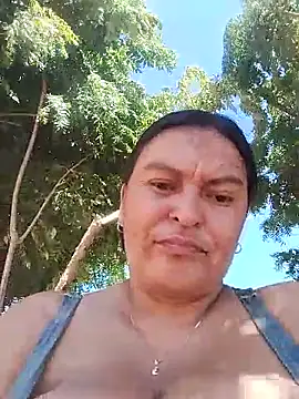Snapshot of Horny-Mommy-Dirty chatting on 07/17/26, 03:29 Horny-Mommy-Dirty online show from 07/17/26, 03:29