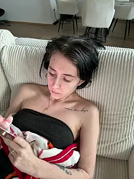 Lena Lang online show from 04/01/26, 03:53