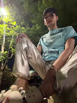 HotStar yes online show from 03/31/26, 02:24