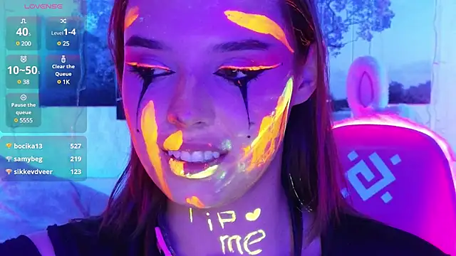 DorisGaillard online show from 12/26/24, 08:11