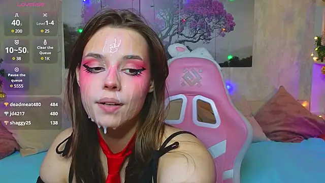 DorisGaillard online show from 12/29/24, 08:26