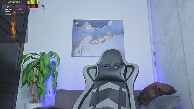 Yeiko Romero  online show from 03/27/26, 07:58