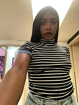 TIFFANYYSTAR online show from 12/02/25, 03:07