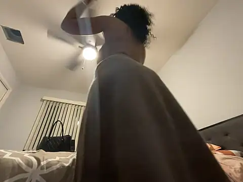 wynterheat online show from 02/17/25, 03:58