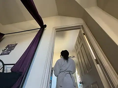 wynterheat online show from 03/05/25, 06:01