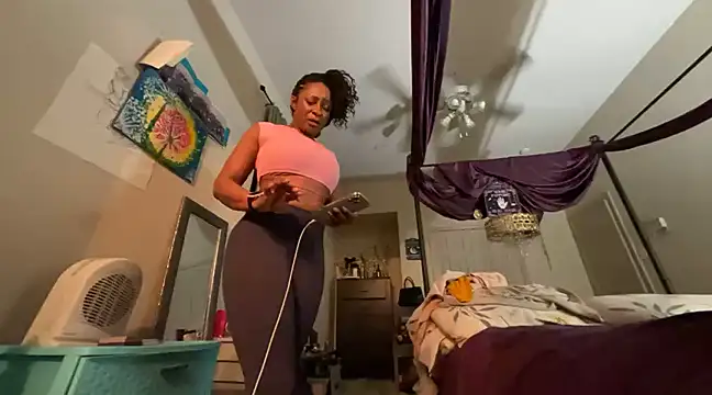 wynterheat online show from 03/13/25, 06:37