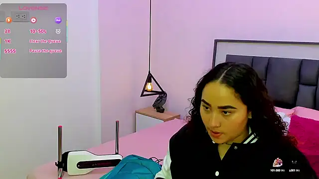 Ayla martinez online show from 09/26/25, 02:37