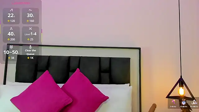 Ayla martinez online show from 10/07/25, 02:09