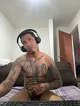 Daniel7131 online show from 09/16/25, 04:52