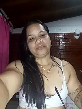 Snapshot of Sikiu_40 chatting on 02/16/25, 07:26 Sikiu 40 online show from 02/16/25, 07:26