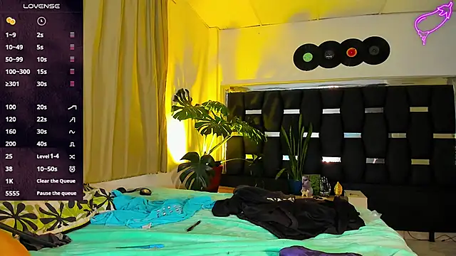 RyanRizzo online show from 02/21/25, 11:54