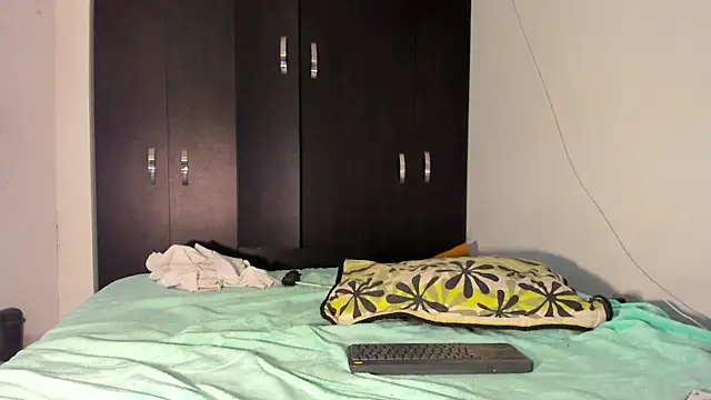 RyanRizzo online show from 03/18/25, 04:37