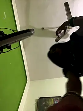 PUNAM BABY1 online show from 11/21/25, 06:39