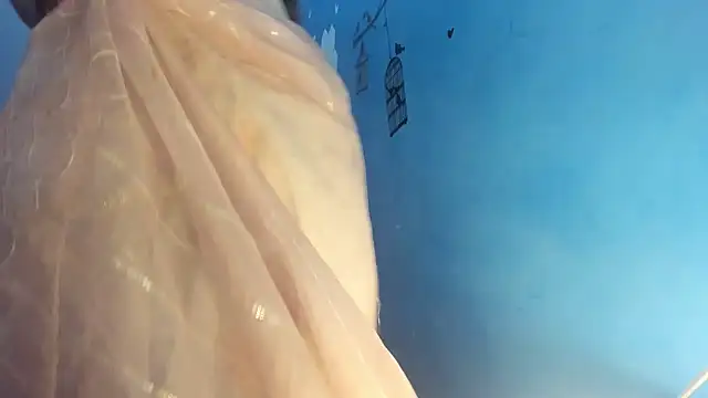 aarjulove online show from 10/05/25, 12:14