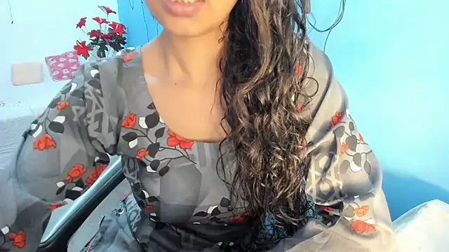 aarjulove online show from 11/13/25, 12:37