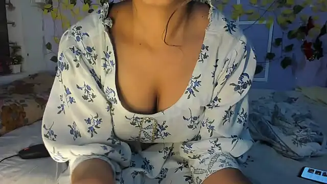 aarjulove online show from 05/07/26, 04:23