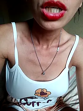 Nandasant09 online show from 03/21/25, 04:40