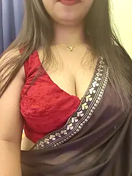 Snapshot of hot_Oliviaa chatting on 10/27/25, 12:31 hot Oliviaa online show from 10/27/25, 12:31