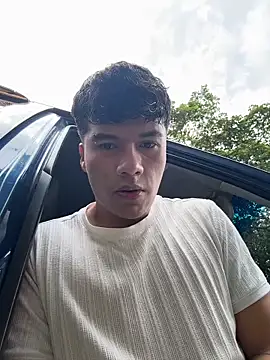 Logan smith1 online show from 11/23/25, 03:45