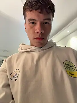 Snapshot of Logan_smith1 chatting on 02/28/26, 04:57 Logan smith1 online show from 02/28/26, 04:57