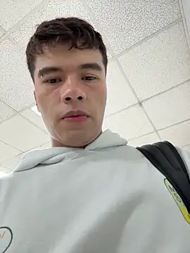 Logan smith1 online show from 04/28/26, 02:00