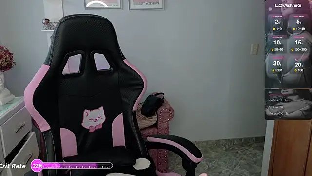 Snapshot of Melannyy_ chatting on 07/11/26, 04:10 Melannyy online show from 07/11/26, 04:10