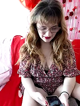 Snapshot of PrincesseMalicia chatting on 02/17/26, 02:35 PrincesseMalicia online show from 02/17/26, 02:35