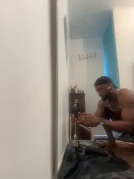 Snapshot of nickgode69 chatting on 02/04/25, 12:00 nickgode69 online show from 02/04/25, 12:00