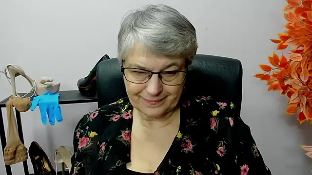 IrisDream online show from 12/04/24, 11:08