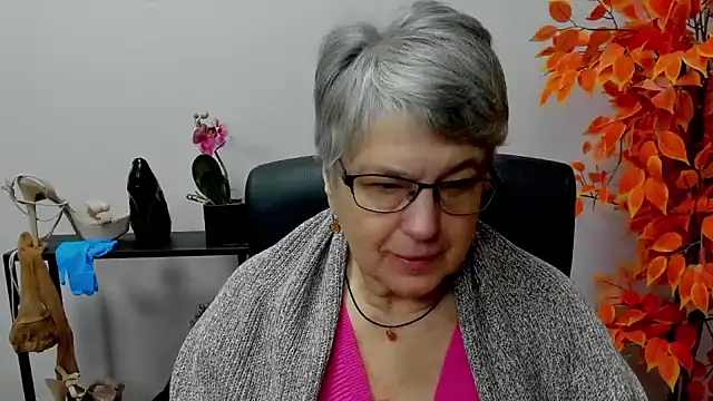 IrisDream online show from 12/06/24, 07:21