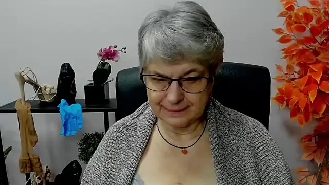 IrisDream online show from 12/09/24, 07:17