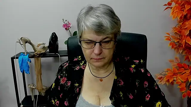 IrisDream online show from 12/10/24, 07:16