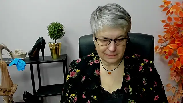 IrisDream online show from 12/30/24, 07:15