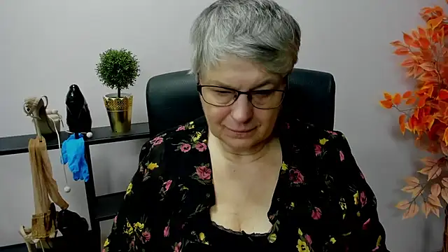 IrisDream online show from 01/14/25, 07:38