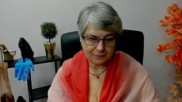 IrisDream online show from 02/10/25, 11:15