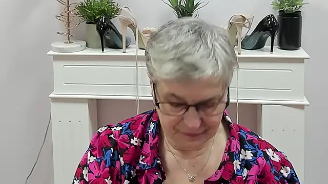 IrisDream online show from 02/26/26, 07:07