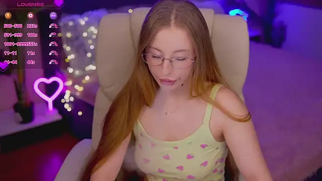 SilverrMoon online show from 11/15/25, 02:35