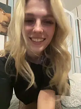 Liya my online show from 11/19/25, 08:09