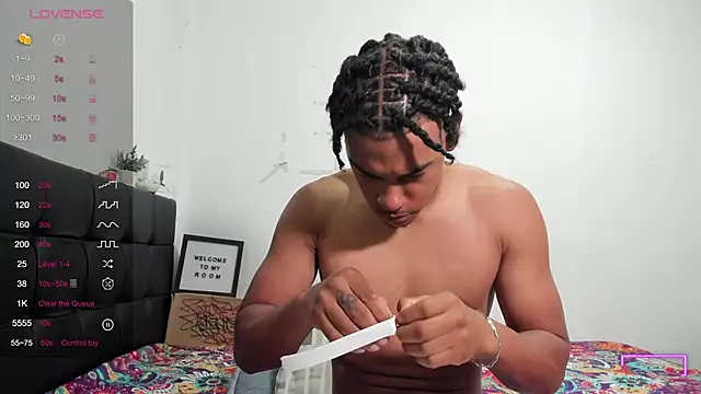 RoddyRich11 online show from 10/15/25, 11:32