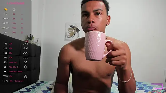 RoddyRich11 online show from 11/18/25, 11:47