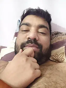 Snapshot of L9vefromAkhil chatting on 01/15/26, 06:51 L9vefromAkhil online show from 01/15/26, 06:51